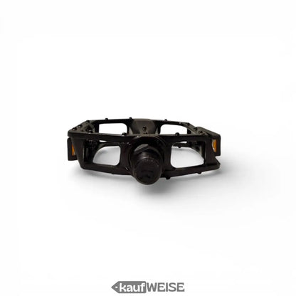 Schwarzes Metall-Plattform-Pedal-Set links und rechts mit Anti-Rutsch-Grip-Pins, 9/16 Zoll Gewinde, rechteckiger Rahmen und orangenen Akzenten